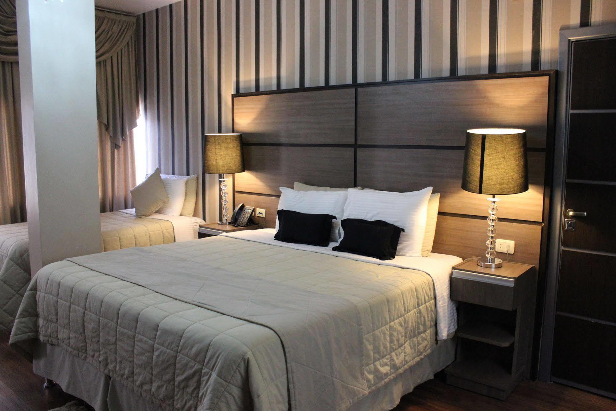Luxsur Hotel Encarnacion Exterior photo