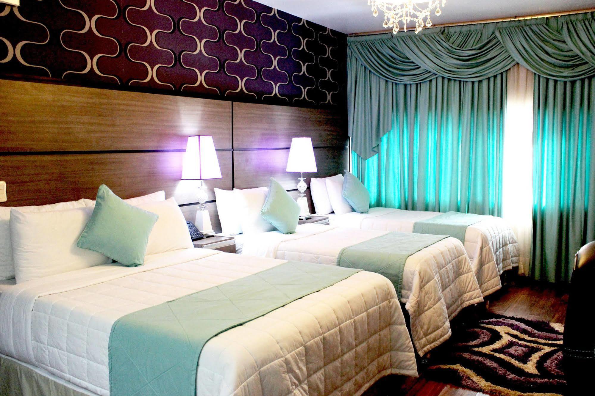 Luxsur Hotel Encarnacion Exterior photo