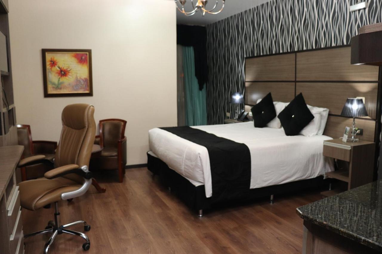 Luxsur Hotel Encarnacion Exterior photo